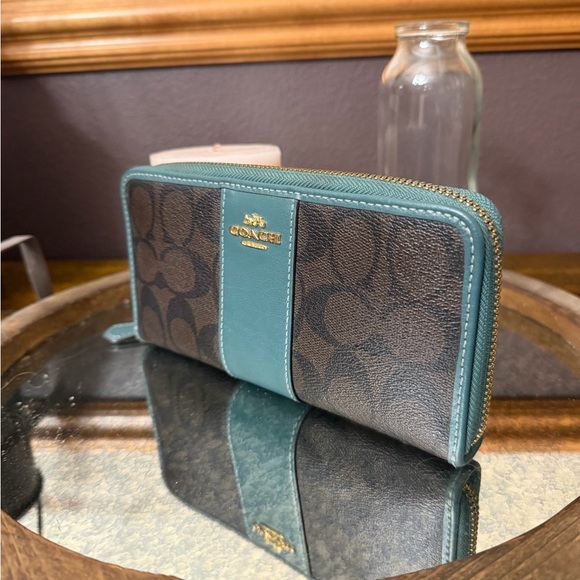 Coach Signature Accordion Zip Wallet – Brown & Teal - Picture 4 of 13